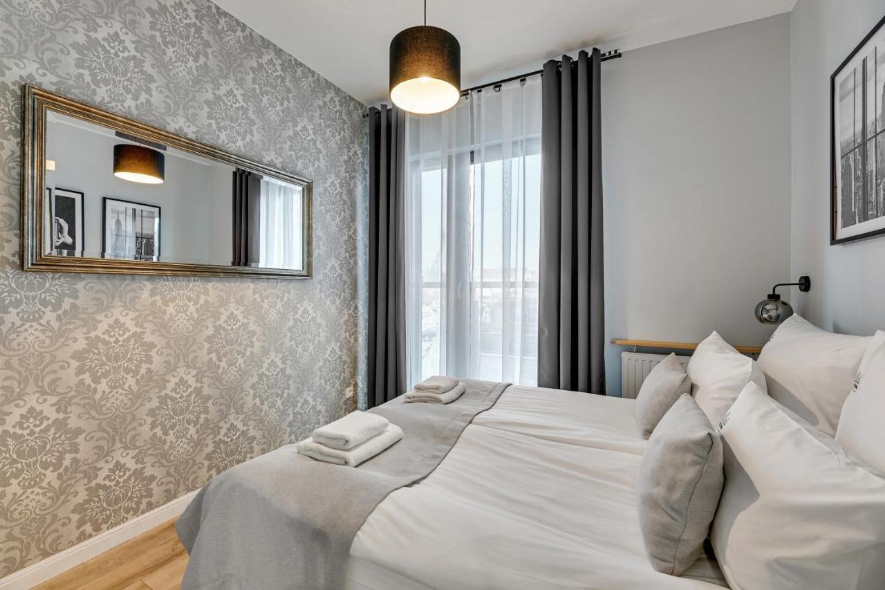 Waterlane Riverside - Spa, Pool, Gym & Parking By Downtown Apartments Gdansk Exterior photo